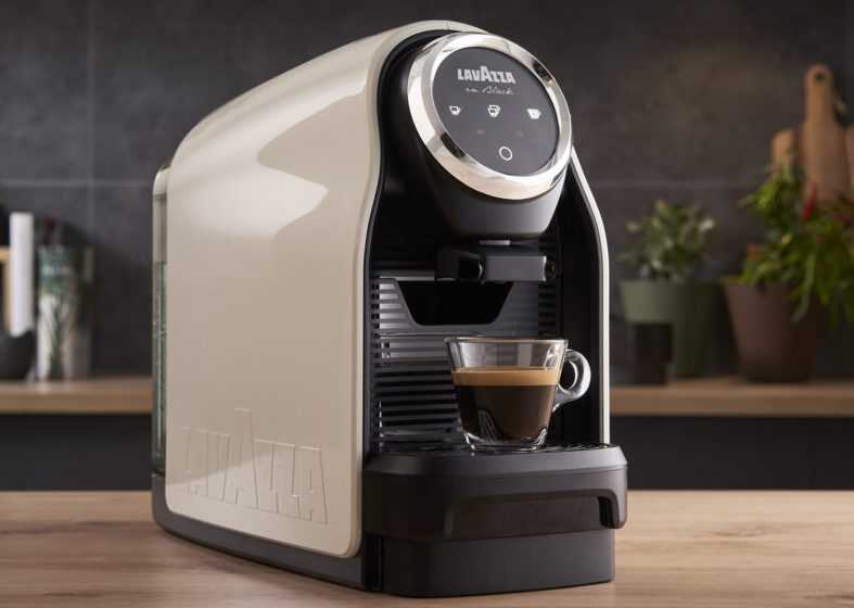 NIMS SpA - Scegliere una macchina Lavazza in Black